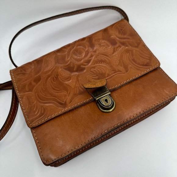 Patricia Nash Tooled Italian leather crossbody bag - Picture 1 of 7